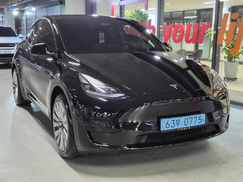 모델 Y RWD 2024년식