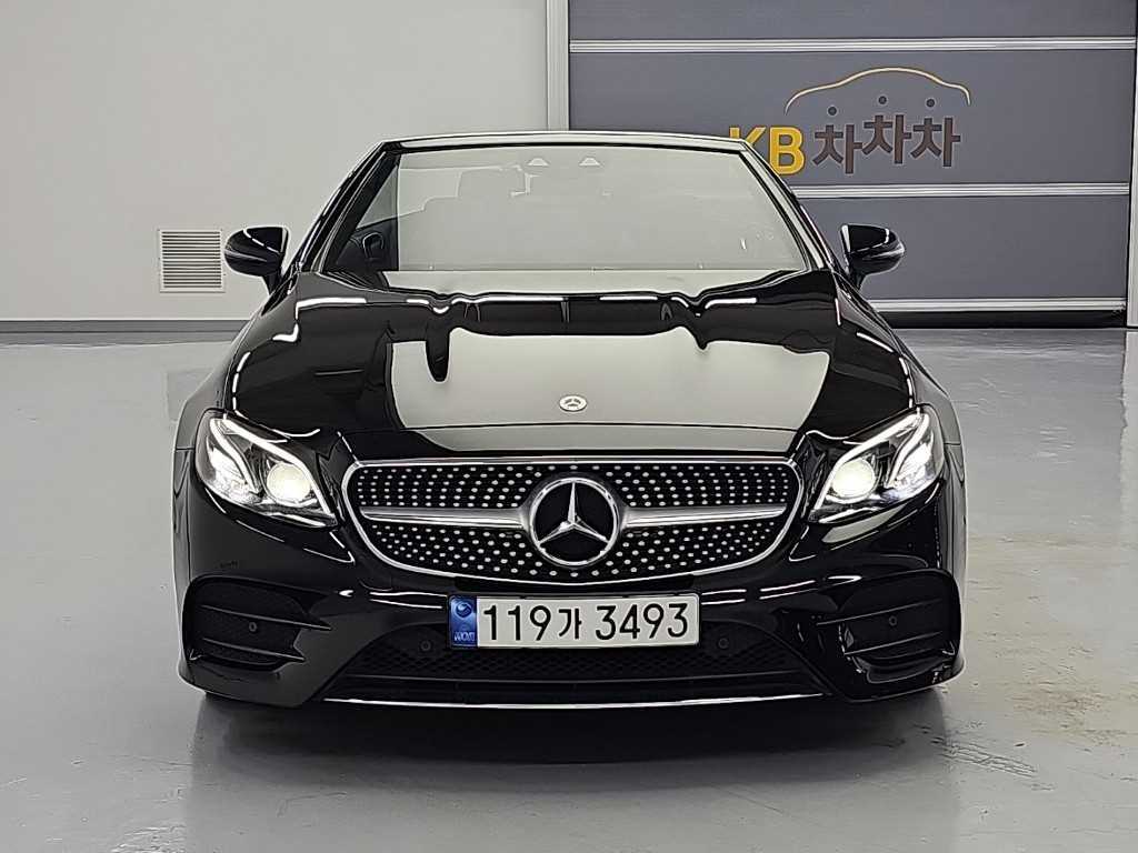 벤츠 E 클래스 E220d 카브리올레 사진 2/18