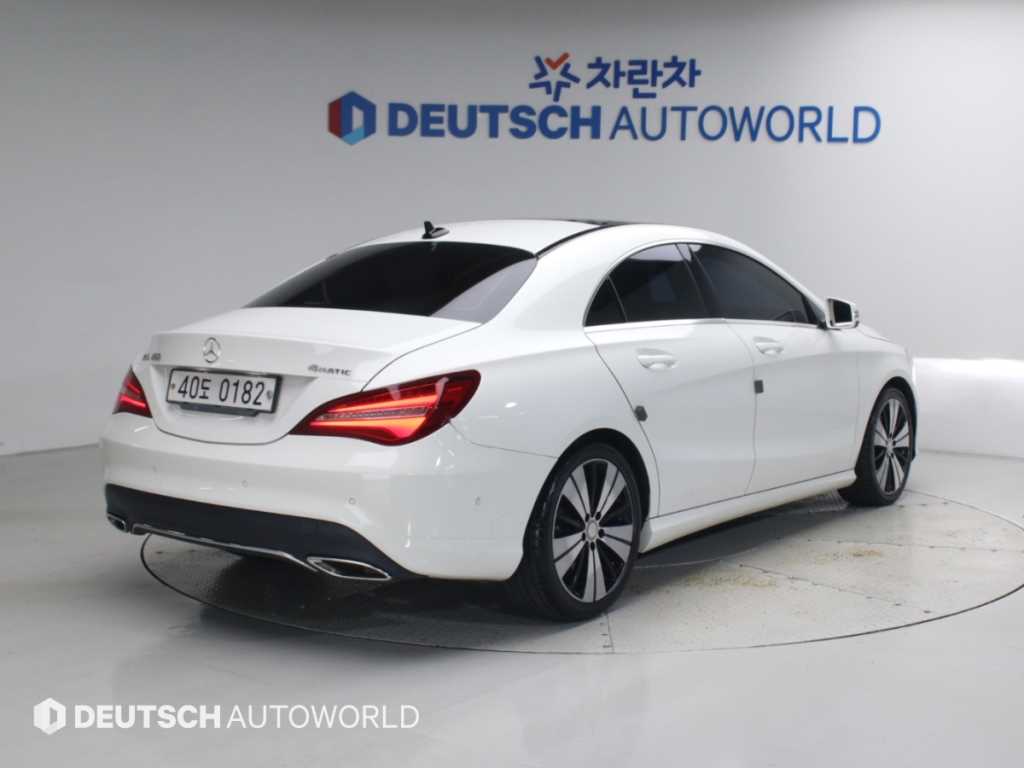 벤츠 CLA 클래스 CLA 250 4MATIC 사진 2/20