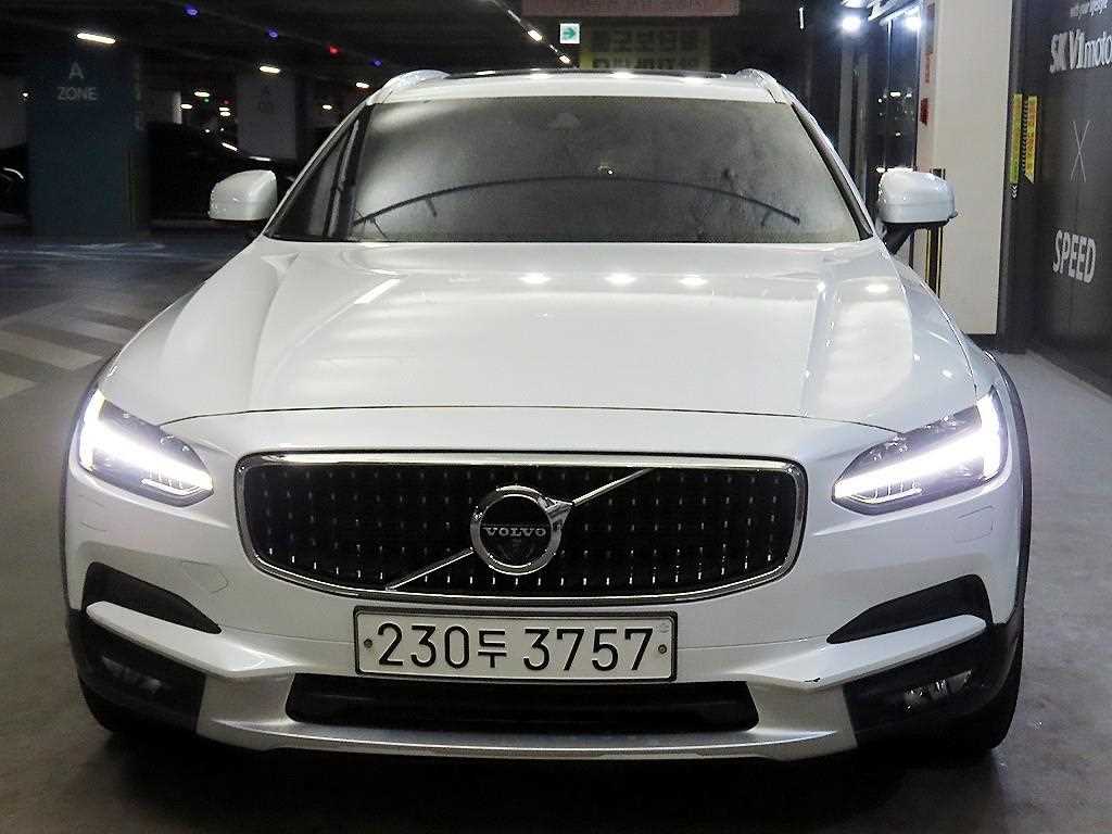 볼보 V90 T5 프로 AWD 사진 2/20