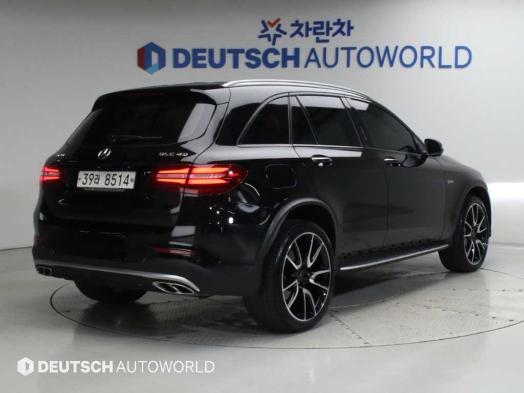 벤츠 GLC 클래스 AMG GLC 43 4MATIC 사진 2/20