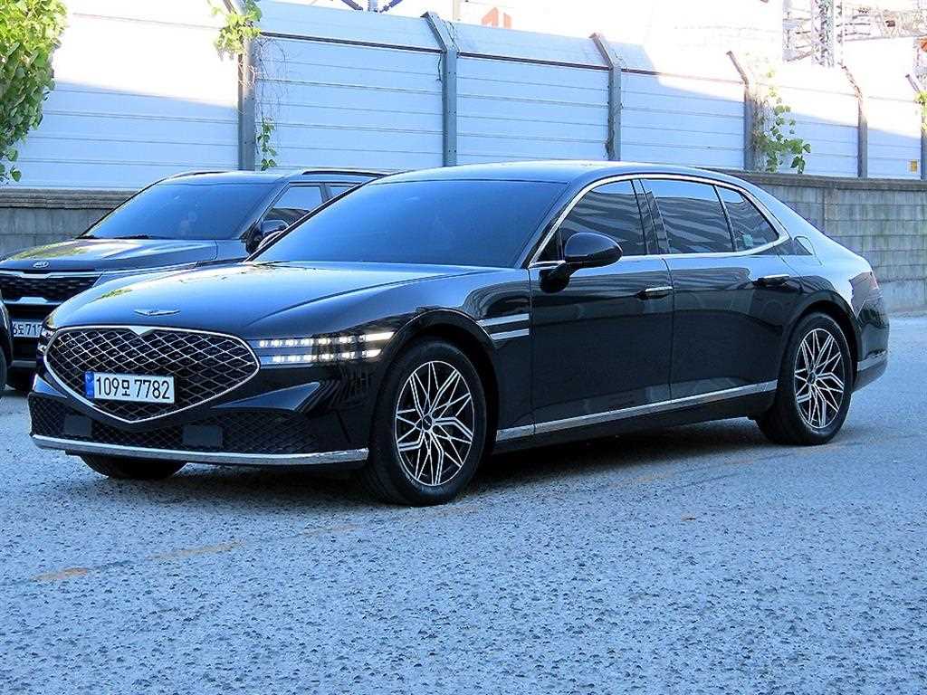 제네시스 G90 3.5T GDI AWD 사진