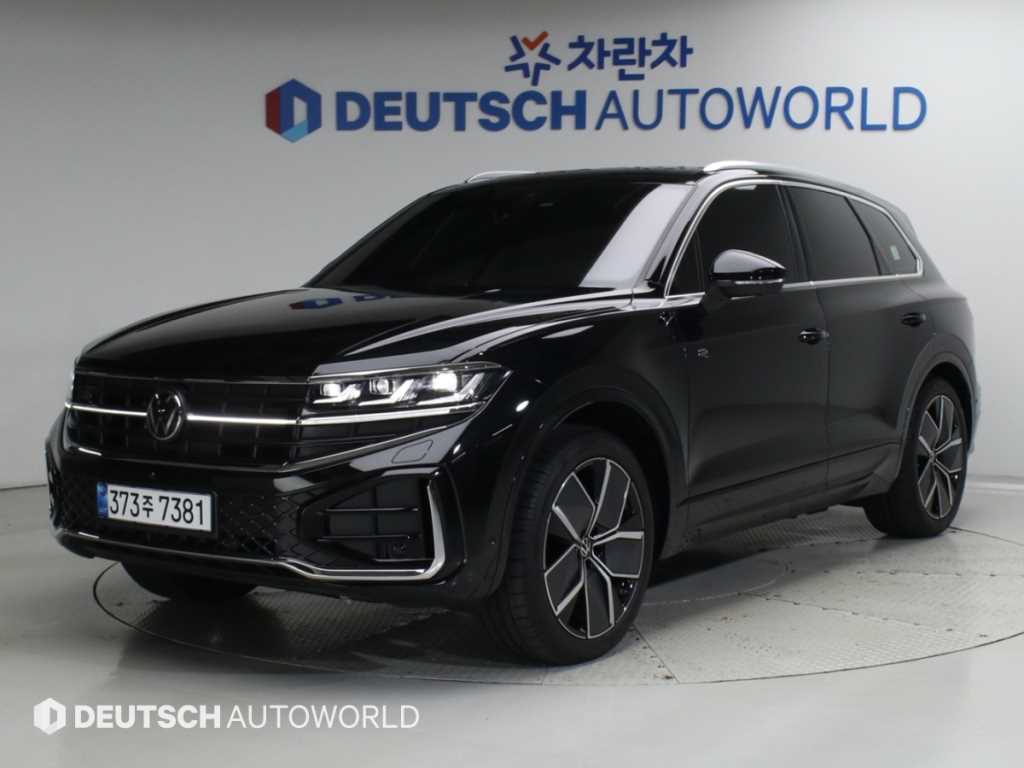 폭스바겐 투아렉 3.0 TDI R라인 사진