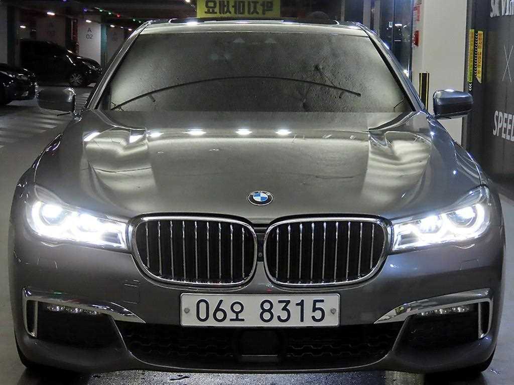 BMW 7시리즈 730d xDrive M 스포츠 사진 2/20