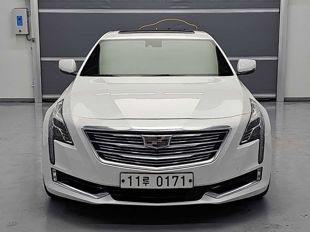캐딜락 CT6 3.6 플래티넘 AWD 사진 2/20