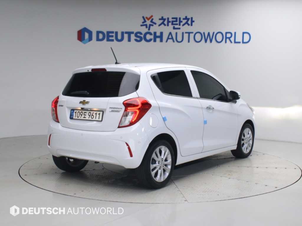 쉐보레 스파크 프리미어 사진 2/20