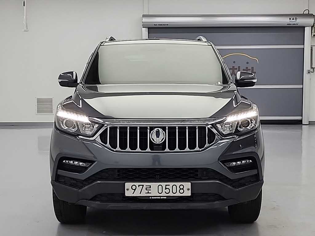 KGM 렉스턴 디젤 2.2 4WD 파워리프 노블레스 사진 2/19