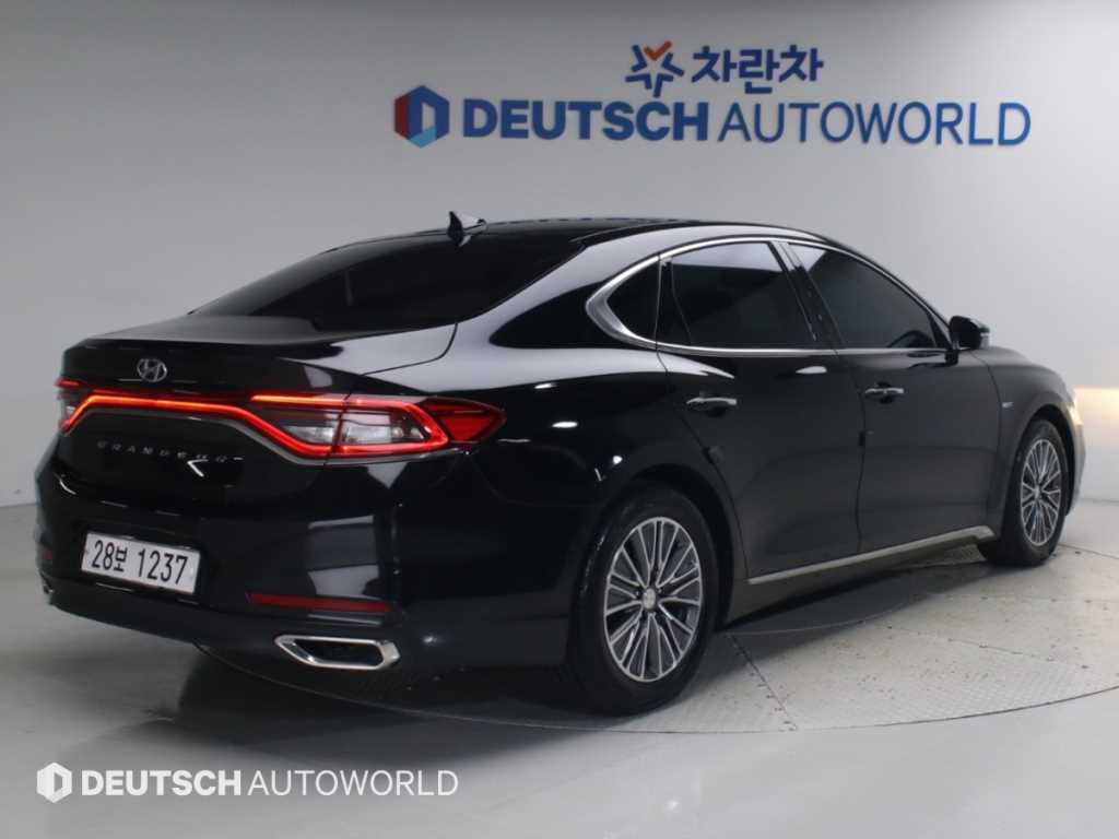 현대 그랜저 프리미엄 사진 2/20