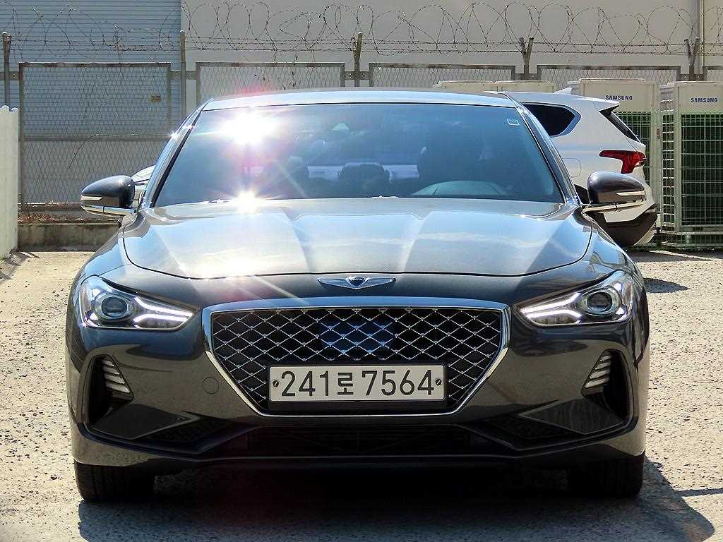 제네시스 G70 2.0T AWD 어드밴스드 사진 2/20
