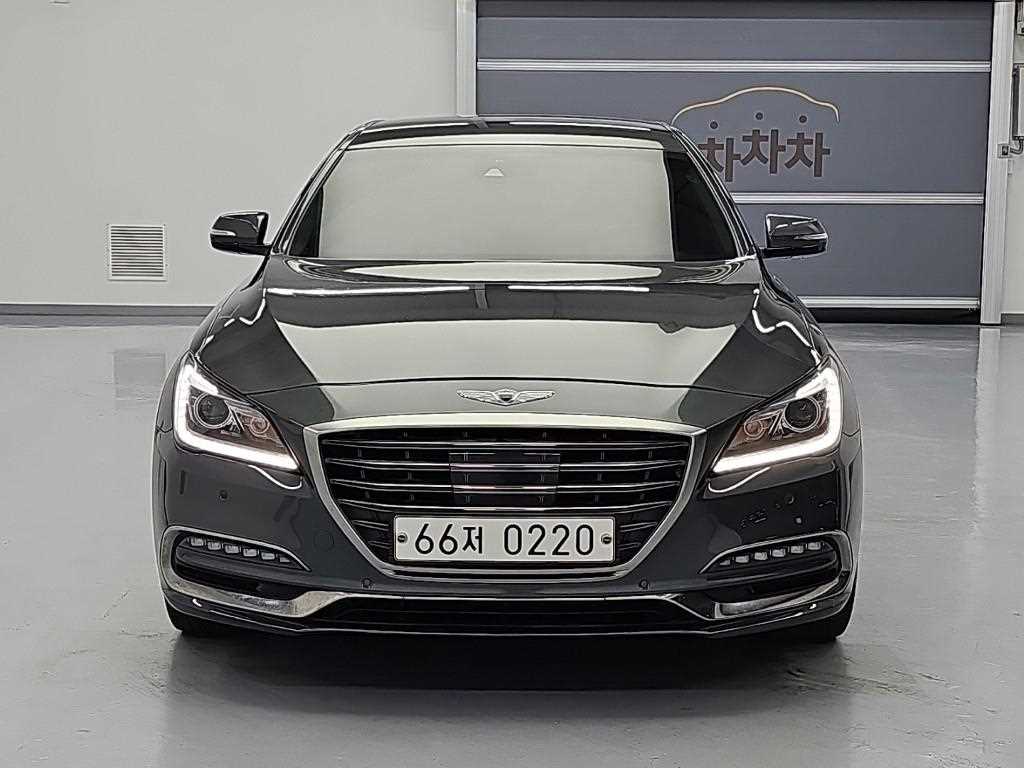 제네시스 G80 3.3 GDI AWD 럭셔리 사진 2/19