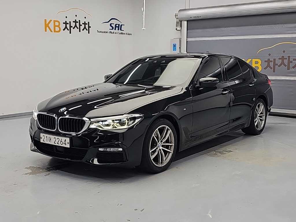 BMW 5시리즈 520d M 스포츠 플러스 사진