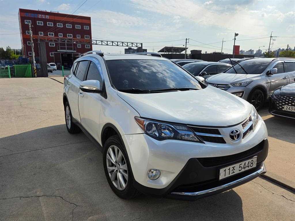 토요타 라브4 2.5 2WD 사진 2/18
