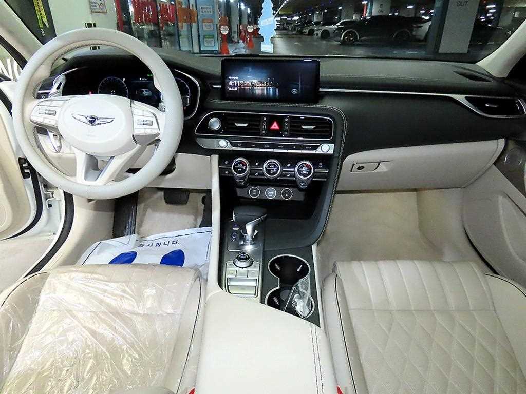 더 뉴 G70 가솔린 3.3T 2WD 2021년식