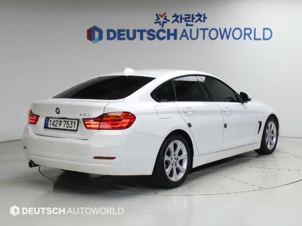 BMW 4시리즈 420i 그란쿠페 럭셔리 사진 2/20