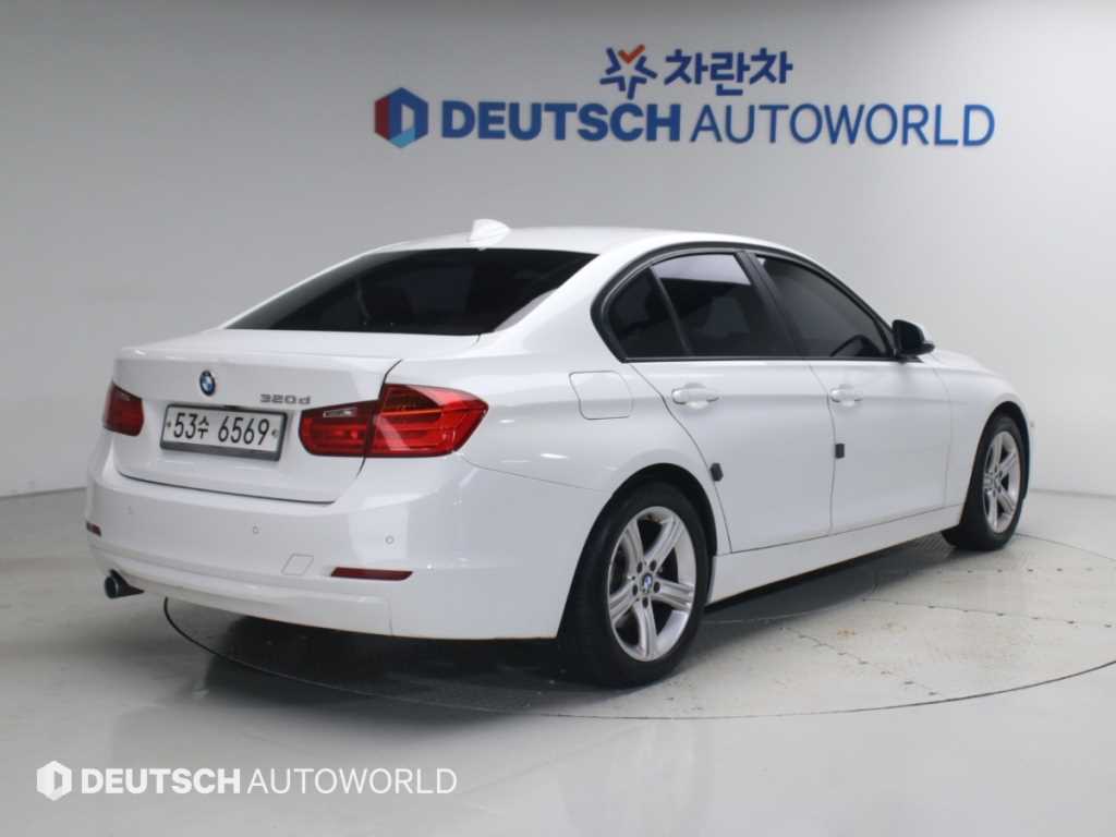 BMW 3시리즈 320d 사진 2/20