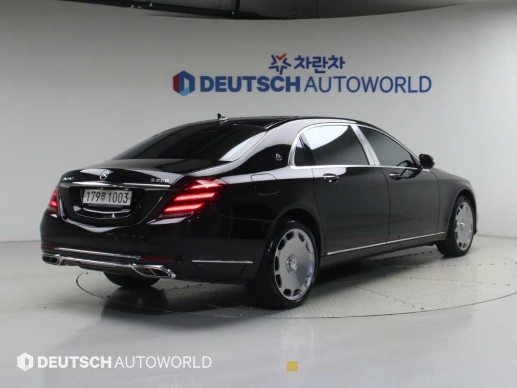 벤츠 S 클래스 마이바흐 S 560 4MATIC 사진 2/20