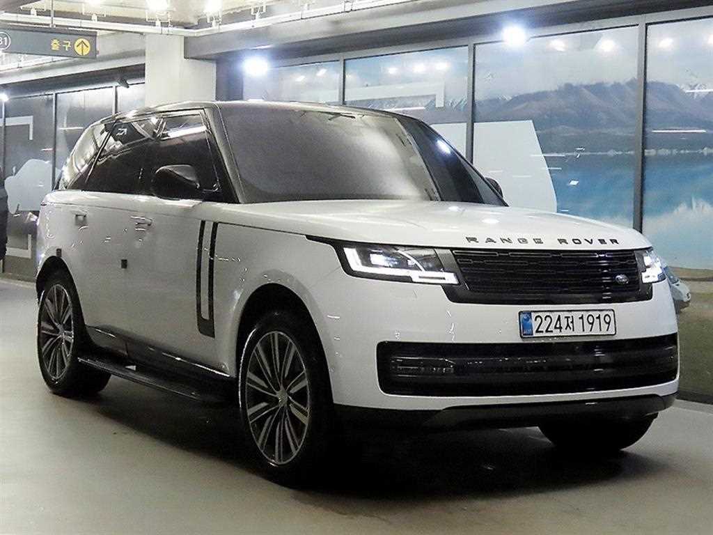 레인지로버 5세대 3.0 P550e SWB 오토바이오그래피 2025년식