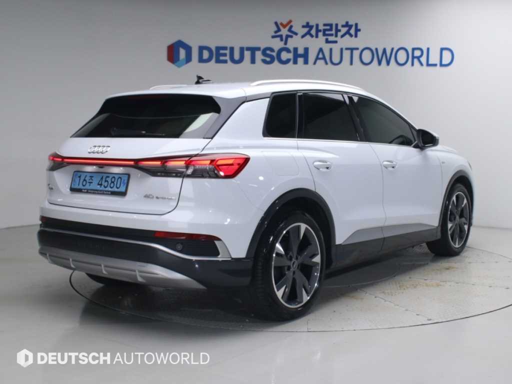 아우디 Q4 40 프리미엄 사진 2/20
