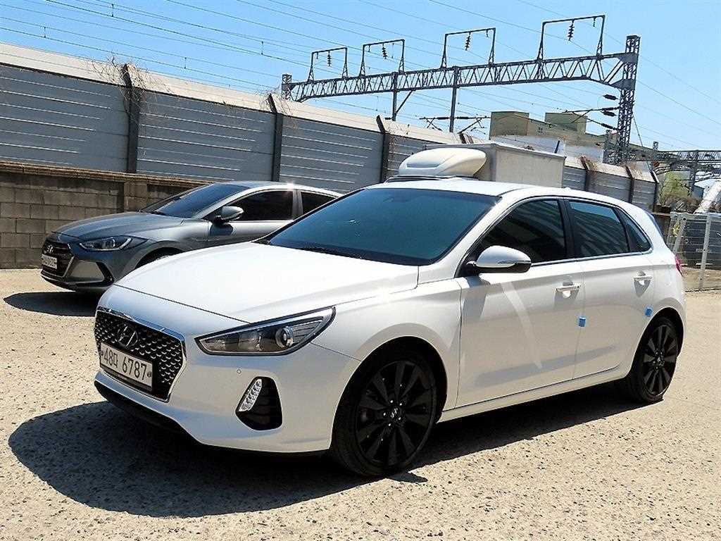 현대 i30 1.6 터보 스포츠 프리미엄 사진 2/19