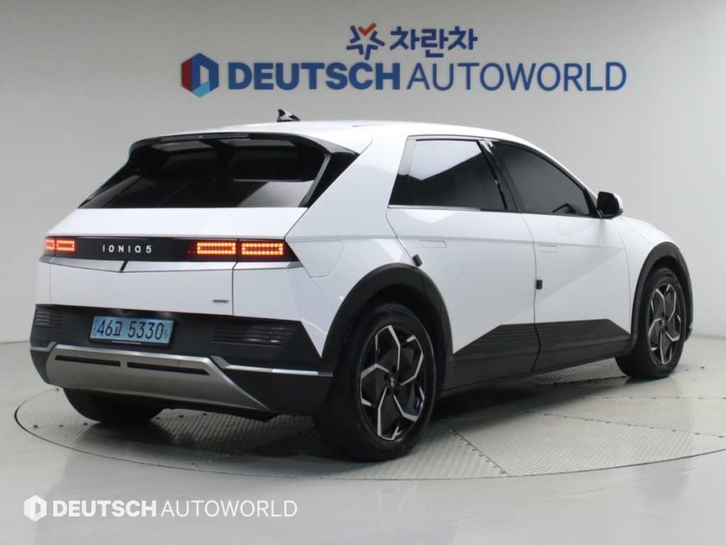 현대 아이오닉 5 롱 레인지 4WD 익스클루시브 사진 2/20