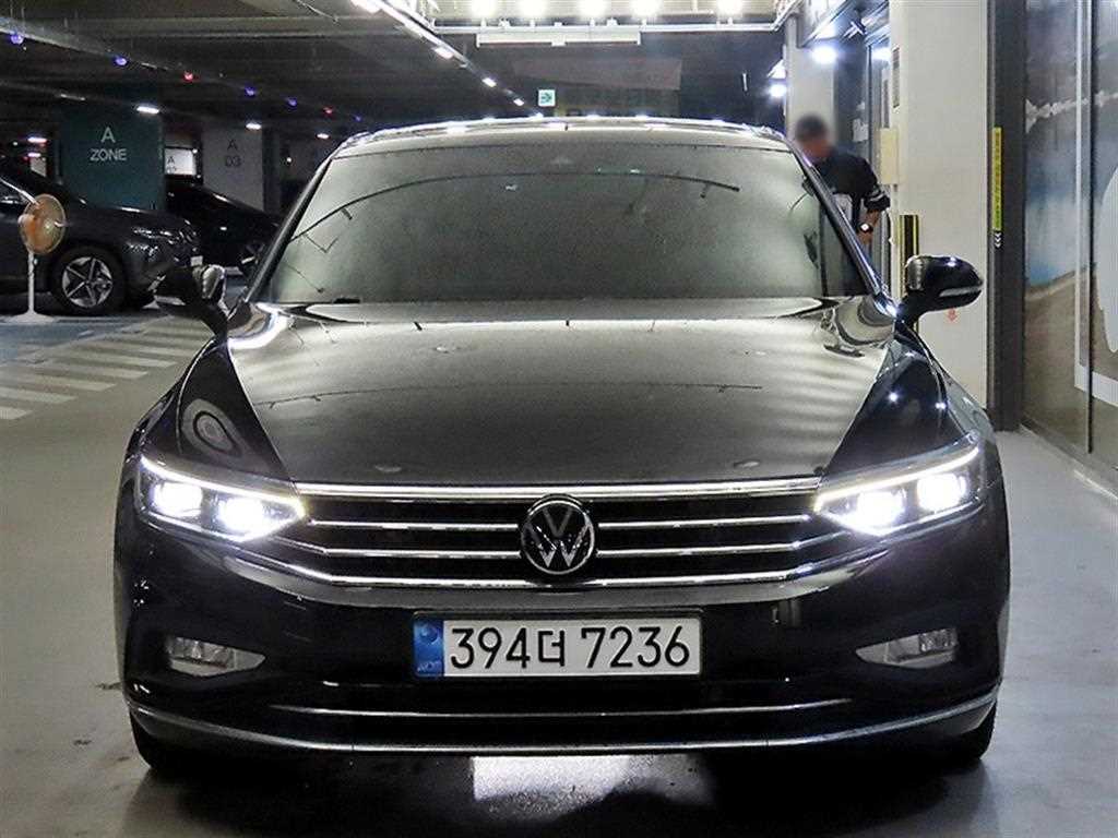폭스바겐 파사트 2.0 TDI 프레스티지 사진 2/20