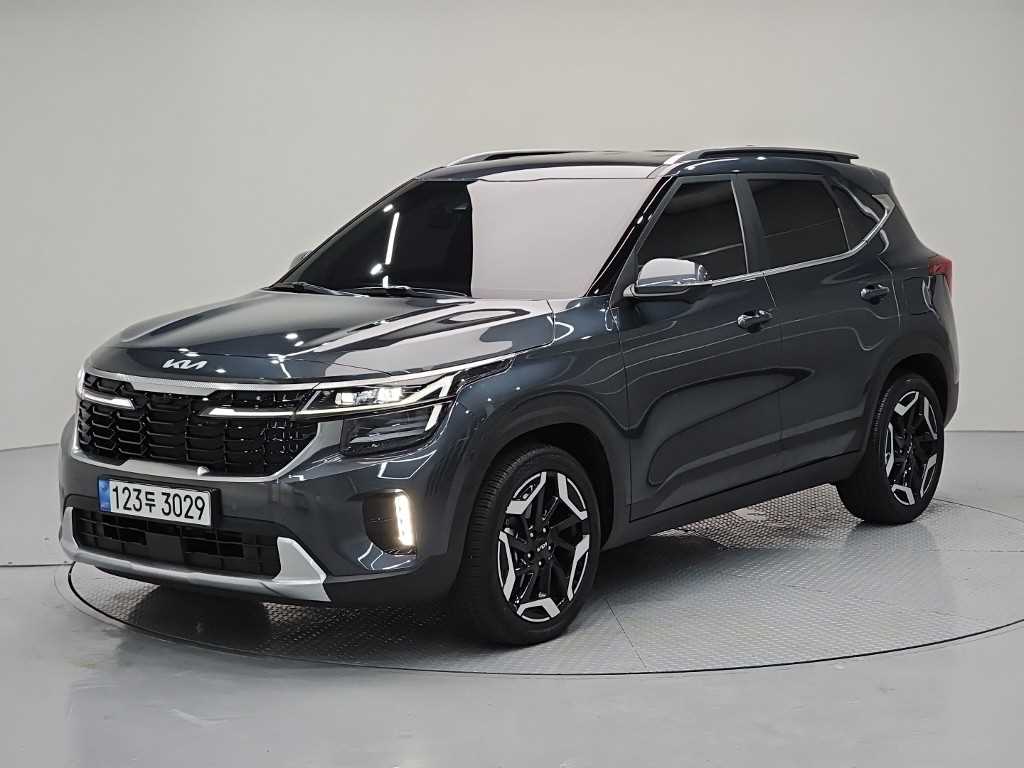 기아 셀토스 가솔린 2.0 2WD 시그니처 사진