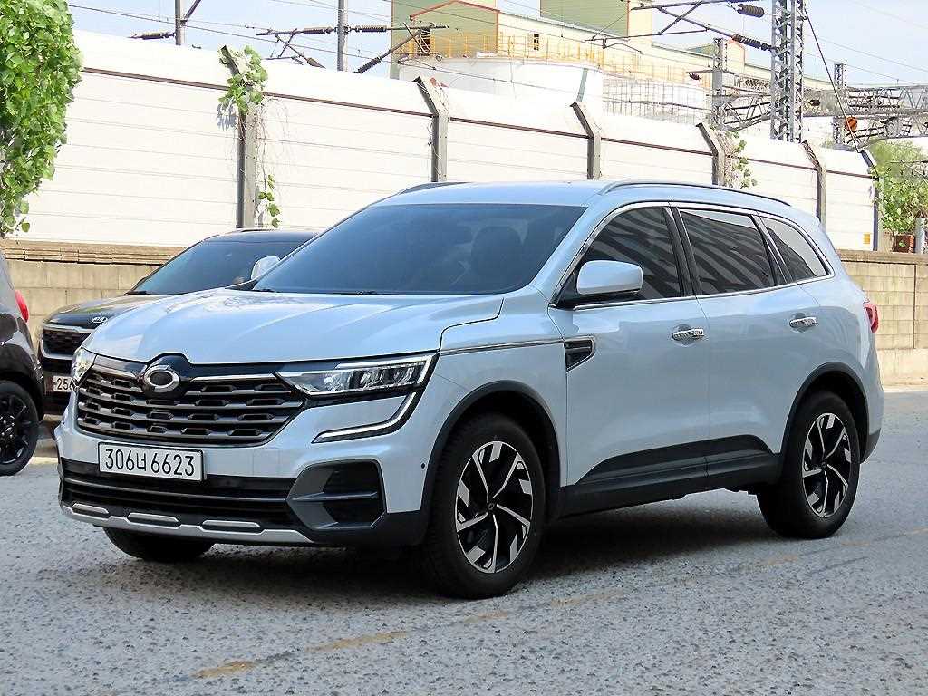 르노코리아 QM6 2.0 LPe LE 2WD 사진 2/20