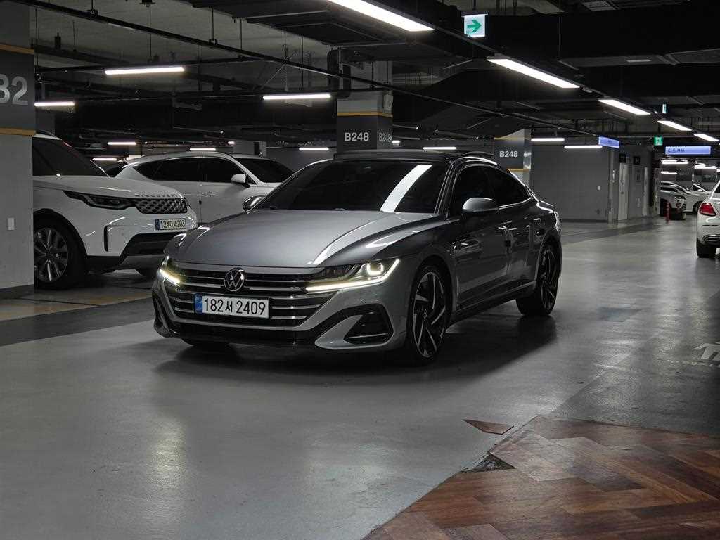 아테온 2.0 TDI R-LINE 4모션 2022년식