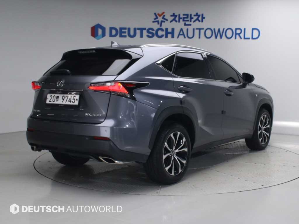 렉서스 NX F-SPORT 사진 2/20