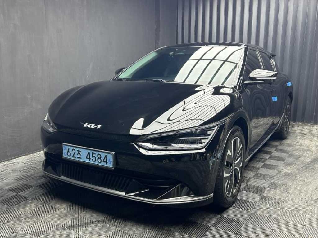 EV6 롱레인지 어스 2022년식