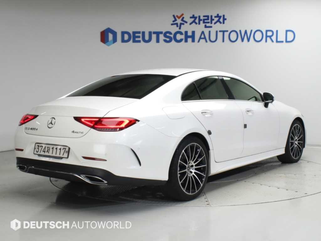 벤츠 CLS 클래스 CLS 400d 4MATIC AMG Line 사진 2/20