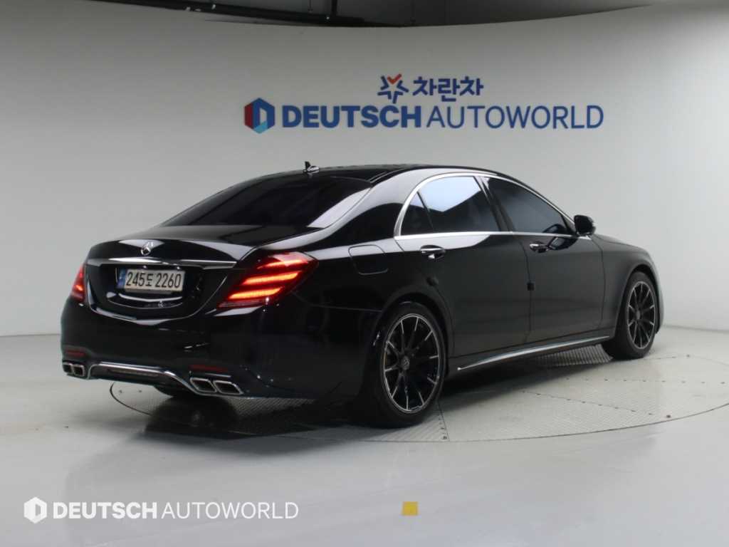 벤츠 S 클래스 S 63 AMG 4MATIC 사진 2/20