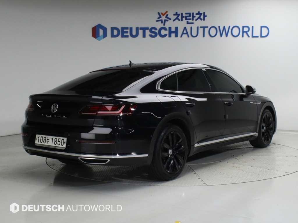 폭스바겐 아테온 2.0 TDI 엘레강스 프레스티지 사진 2/20