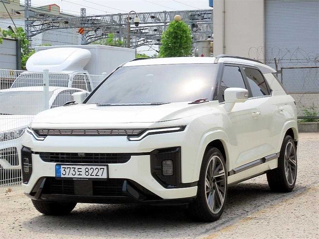 KGM 액티언 2WD S8 사진 2/20