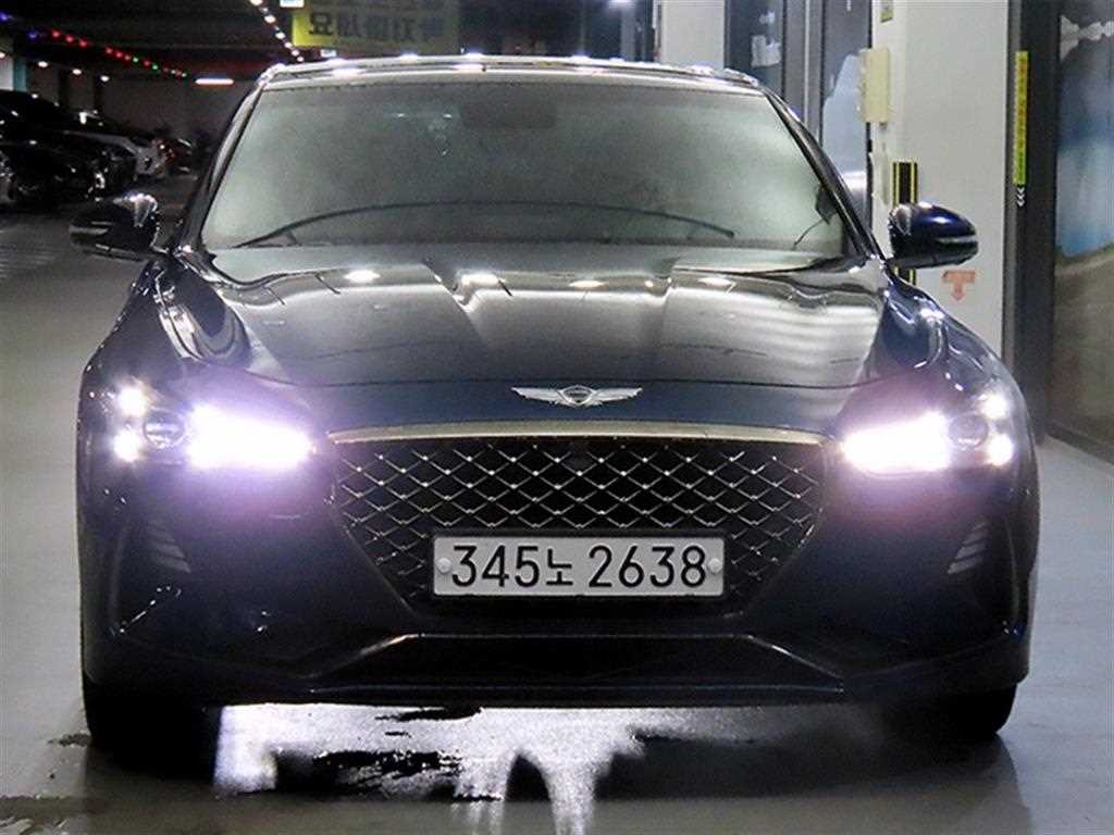 제네시스 G70 3.3T 스포츠 AWD 프레스티지 사진 2/20