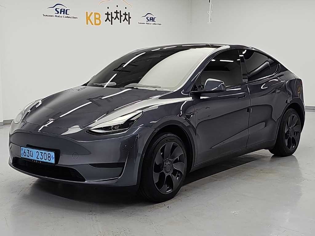 테슬라 모델 Y RWD 사진