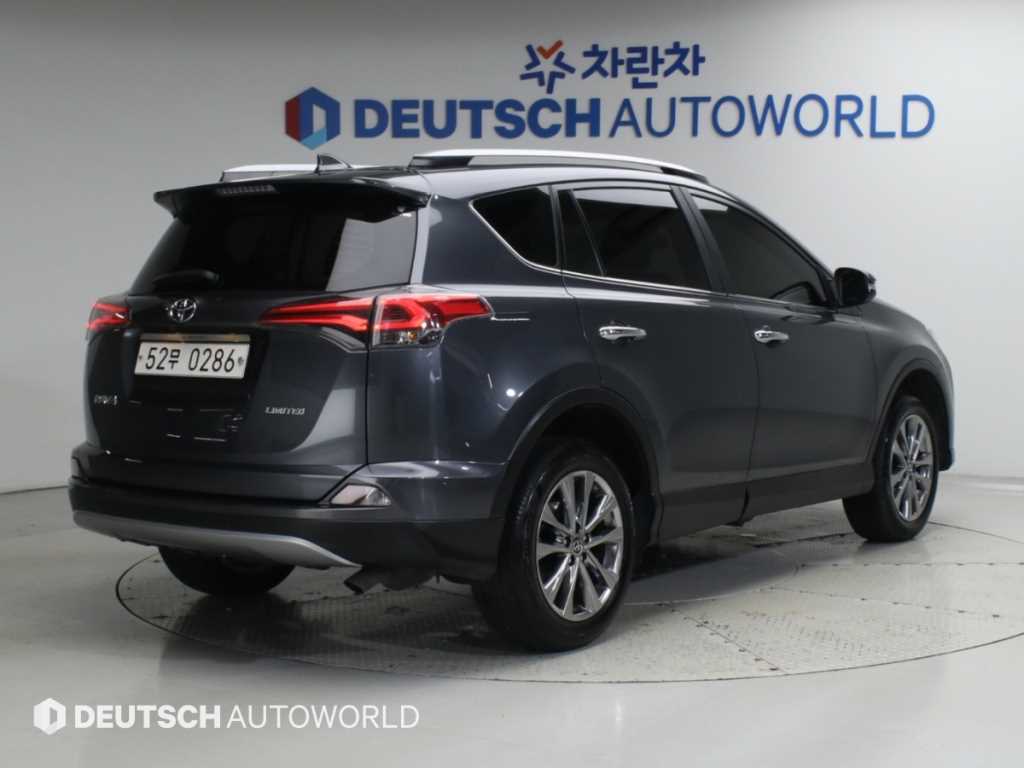 토요타 라브4 2.5 2WD 사진 2/20
