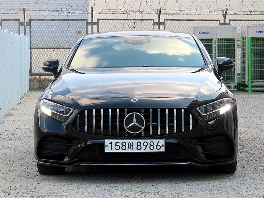 벤츠 CLS 클래스 CLS 300d AMG Line 사진