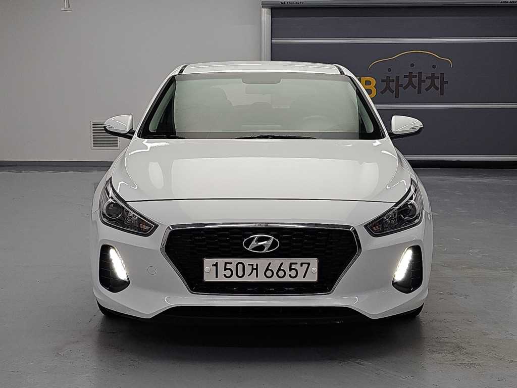 현대 i30 1.4 터보 스마트 사진 2/18