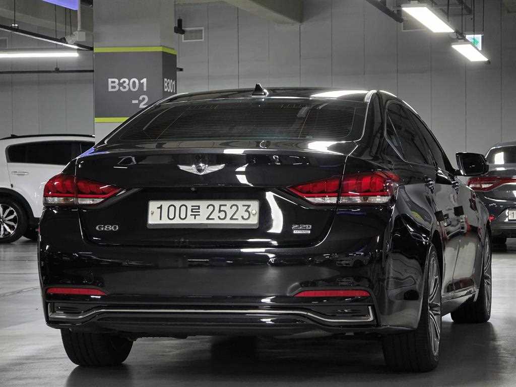 제네시스 G80 2.2D AWD 럭셔리 사진 2/20