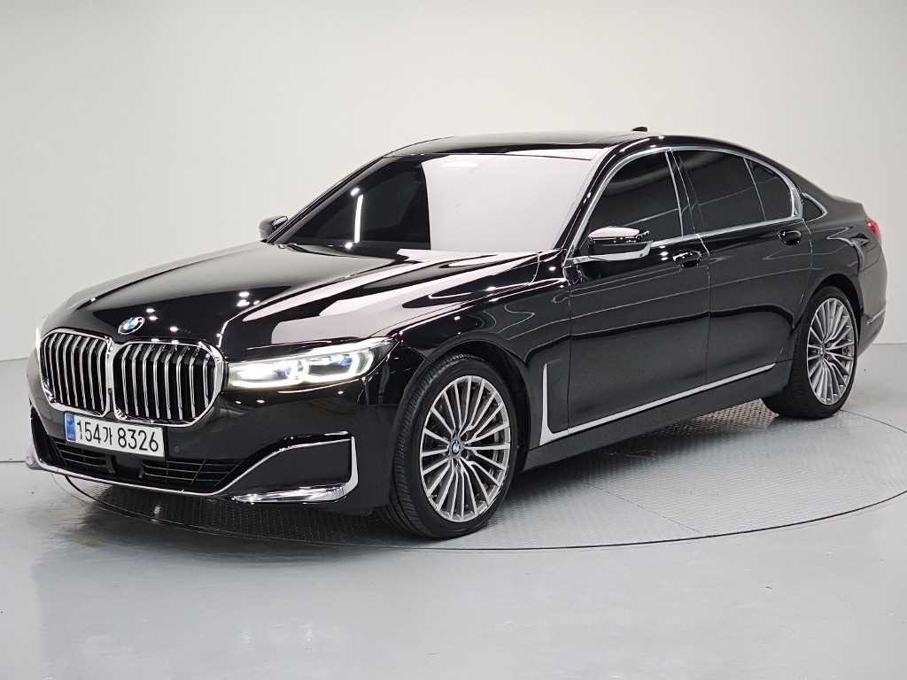 BMW 7시리즈 730d xDrive M 스포츠 사진