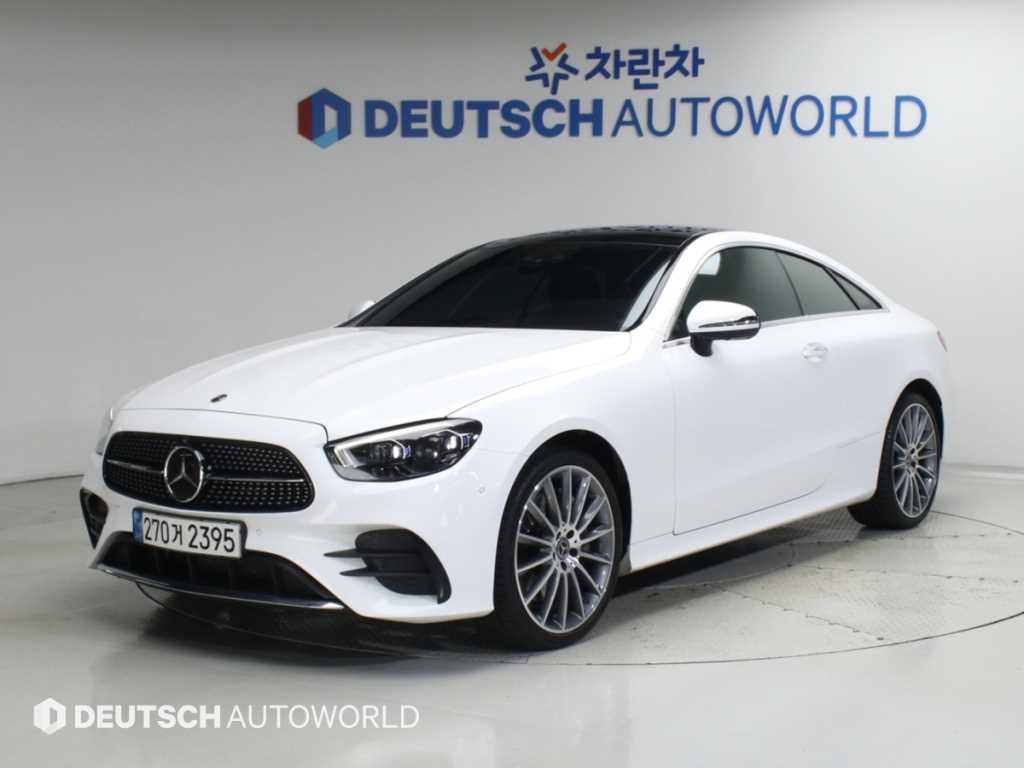 벤츠 E 클래스 E450 4MATIC 쿠페 사진