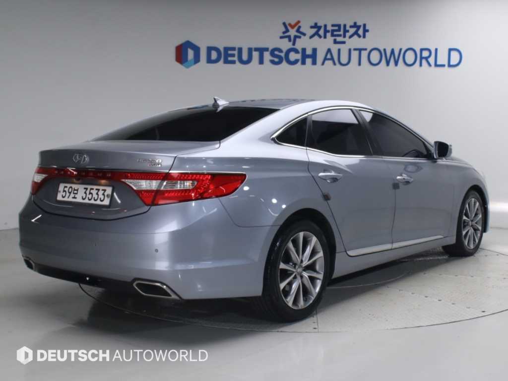 현대 그랜저 HG220 PREMIUM 사진 2/20