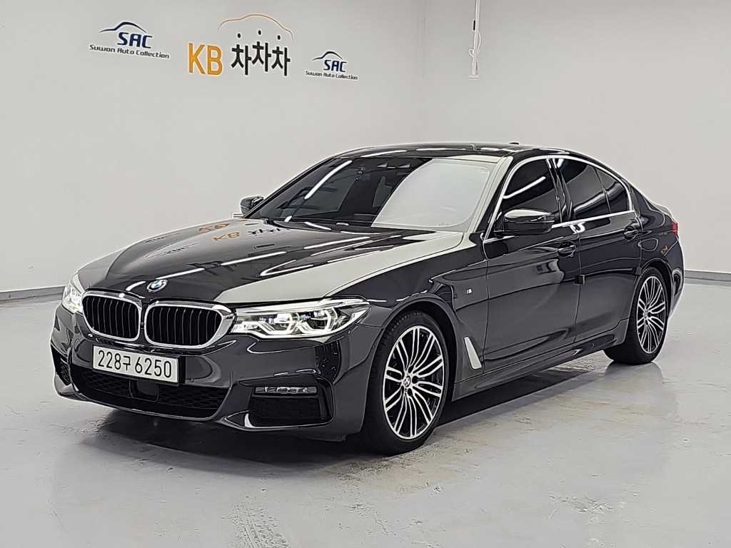 BMW 5시리즈 530i xDrive M 스포츠 플러스 사진