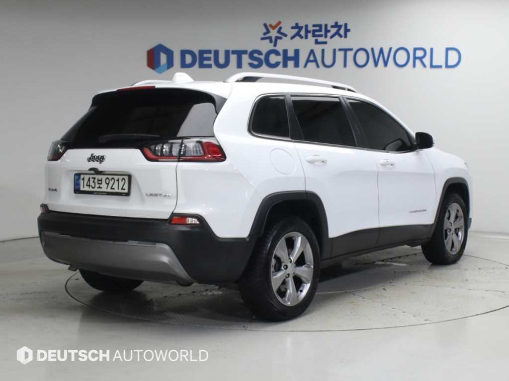 지프 체로키 2.4 리미티드 AWD 사진 2/20