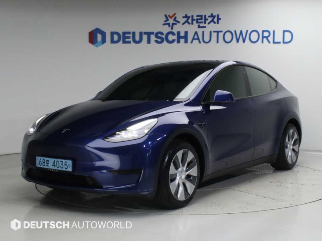 테슬라 모델 Y RWD 사진