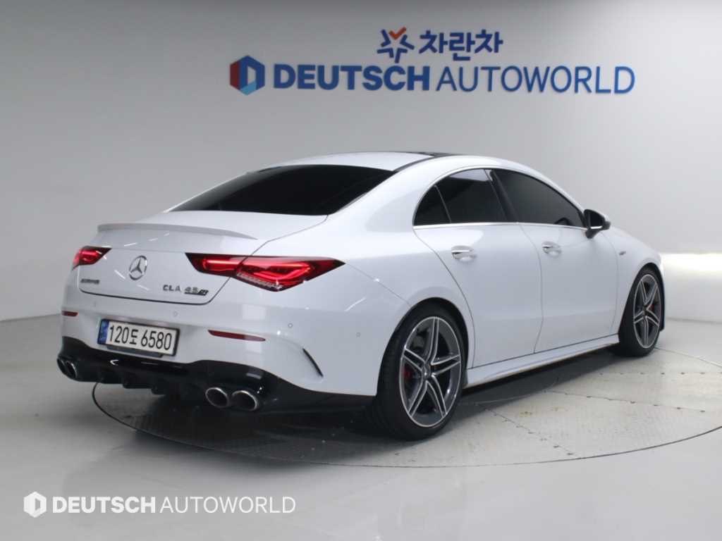 벤츠 CLA 클래스 AMG CLA 45 S 4MATIC+ 사진 2/20