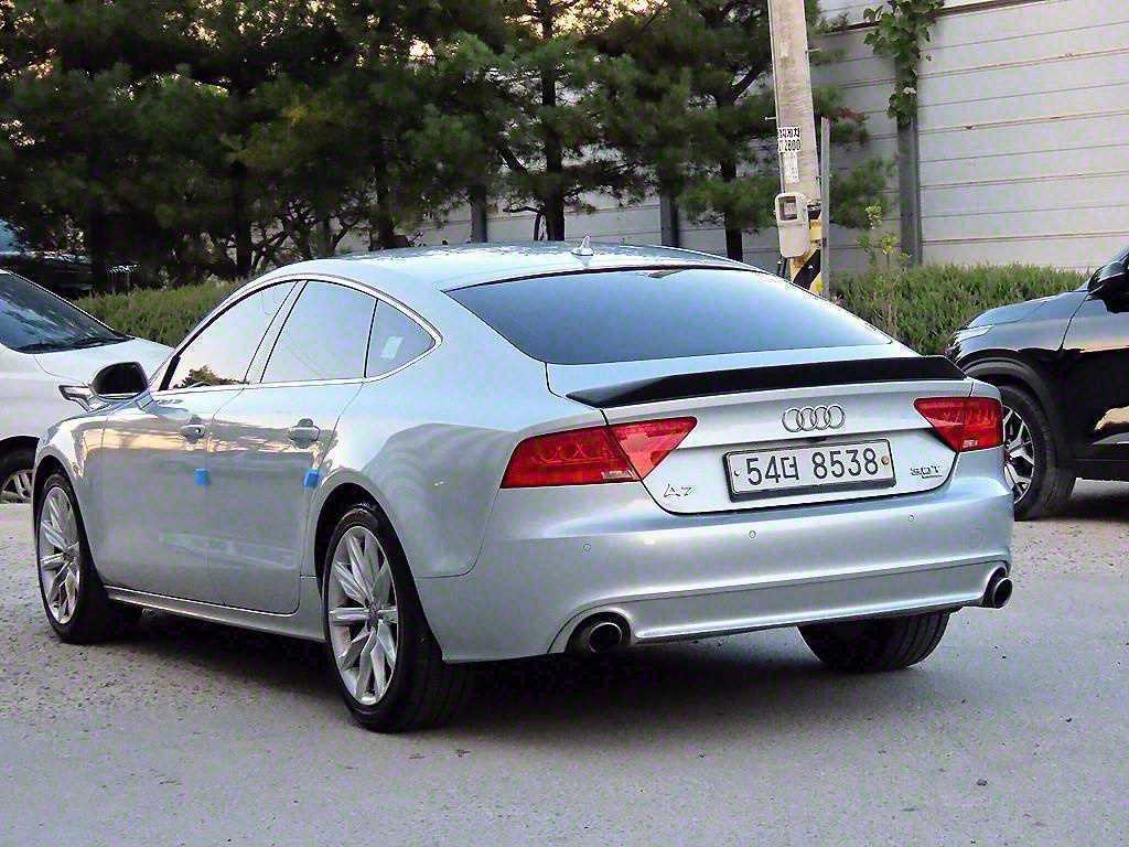 아우디 A7 3.0 TFSI 콰트로 엔트리 사진 2/19