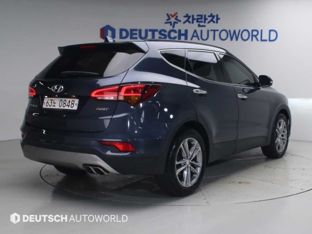 현대 싼타페 디젤 2.0 2WD 익스클루시브 사진 2/20