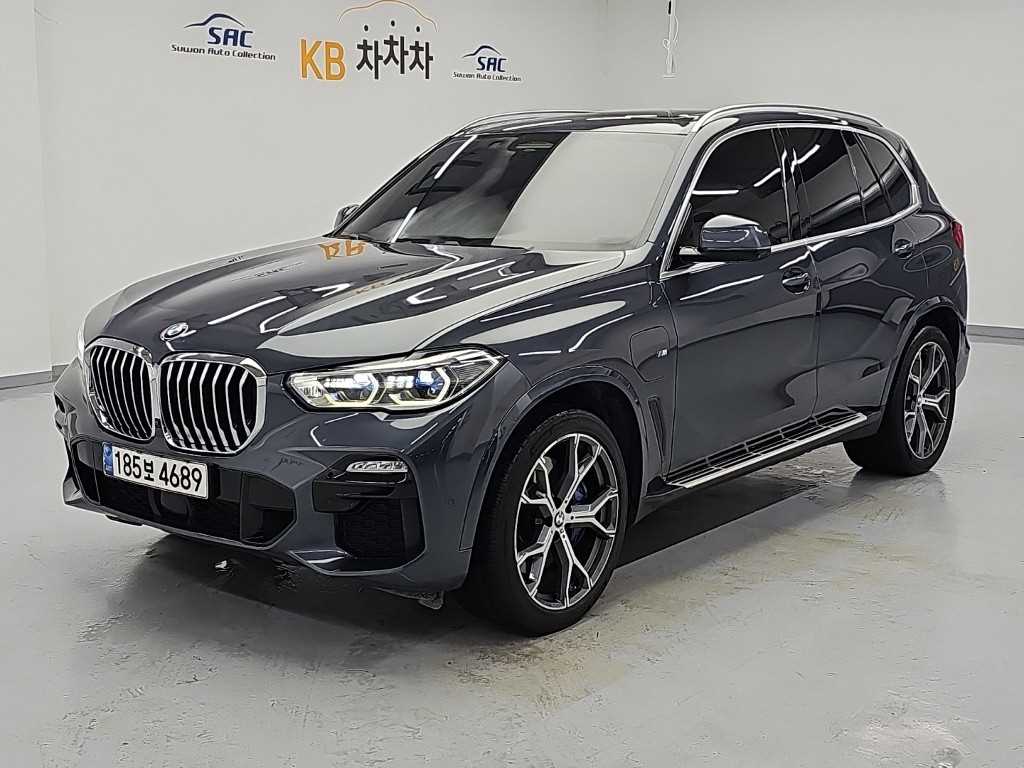 BMW X5 xDrive 45e M 스포츠 사진